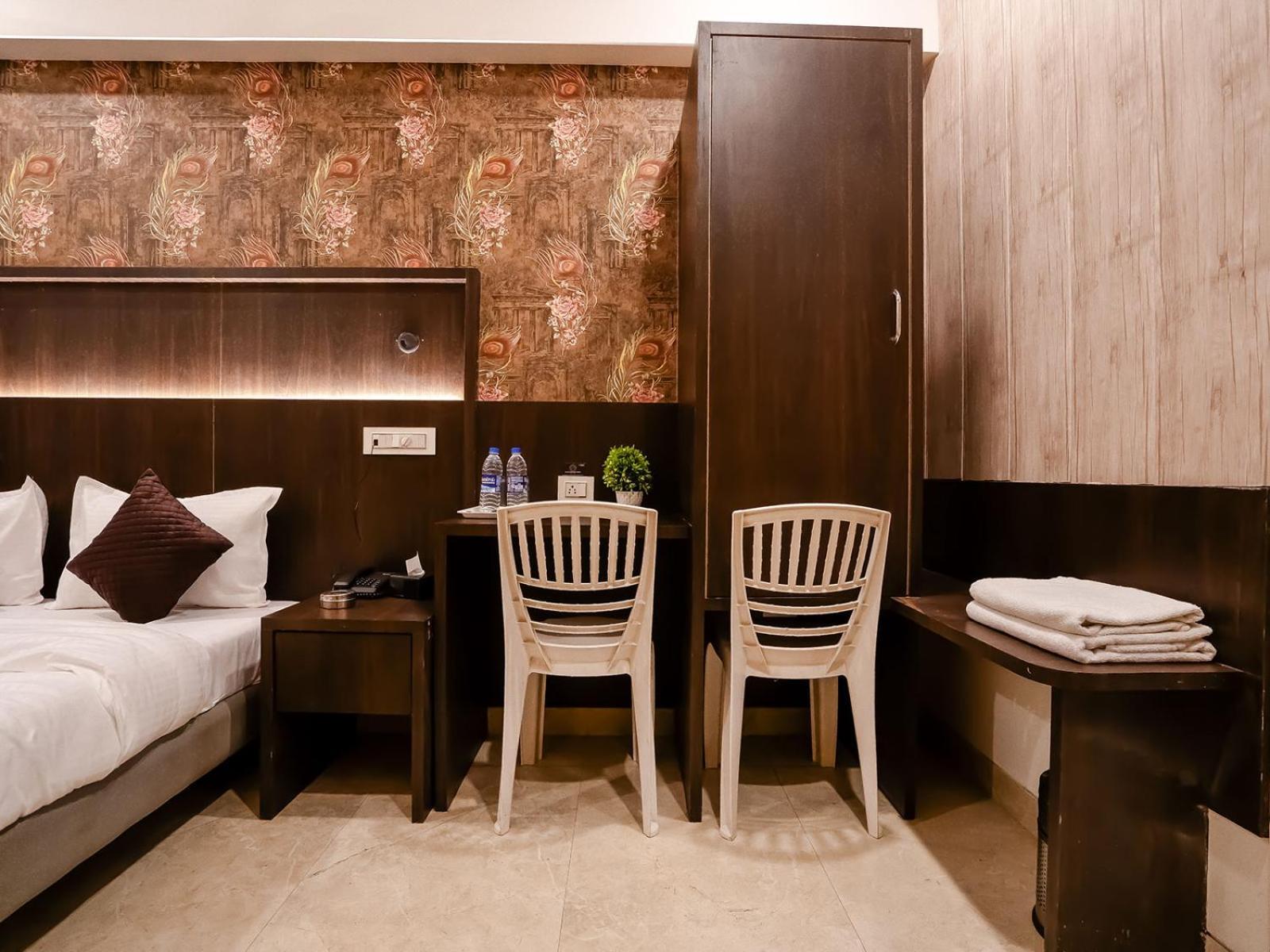 Hotel Grand Seasons- Navi Mumbai Bagian luar foto